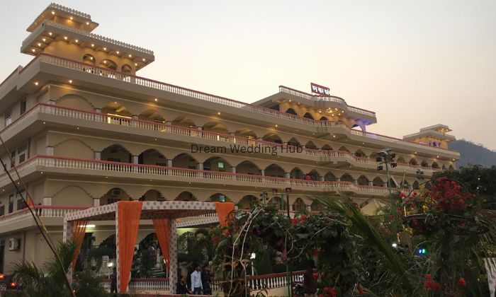 Chandra Mahal Garden